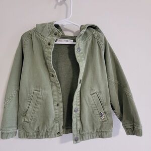 Zara Green Jean Jacket with Military-Inspired Design